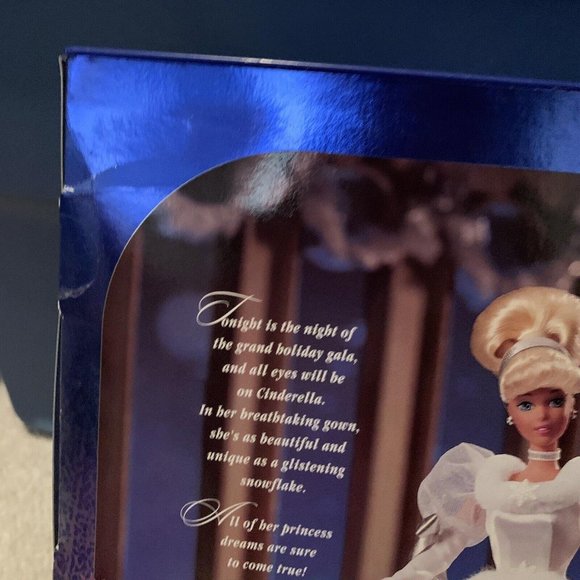 Mattel Holiday Princess Barbie Walt Disney Cinderella Doll 1996 - Picture 3 of 5